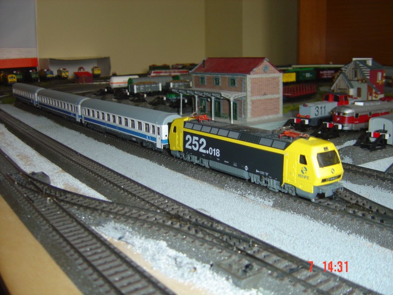 FOTOS MAQUETA NOVIEMBRE 2013 066.JPG