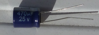 Condensador 470_25.png