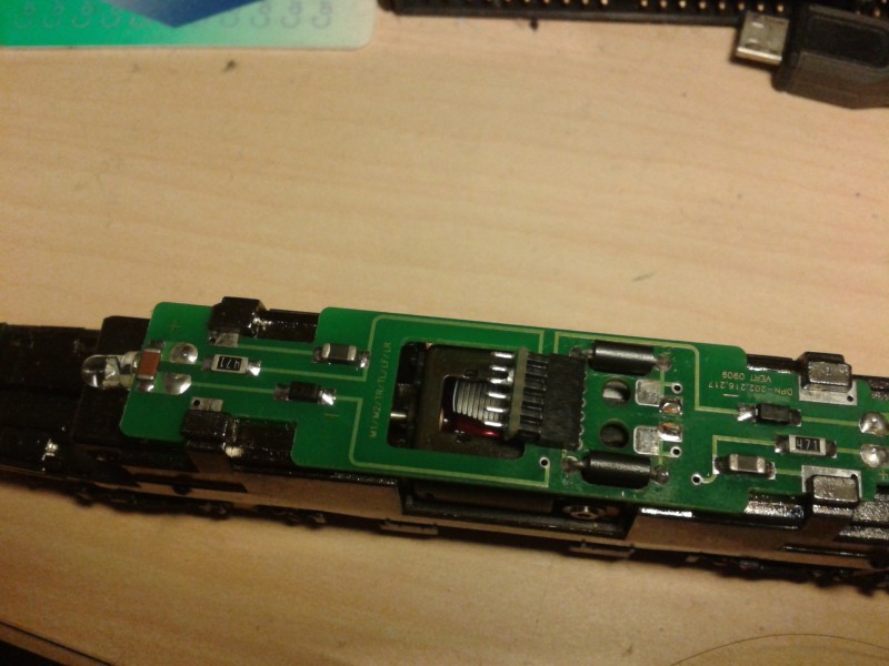 H2760_3.jpg