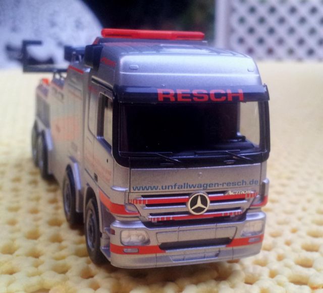 Actros L 02 Empl Wrecker 2.jpg