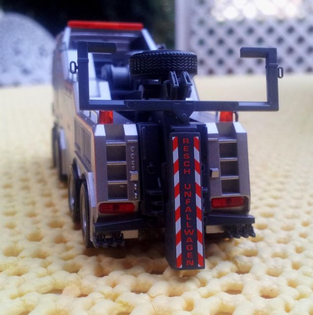 Actros L 02 Empl Wrecker 3.jpg