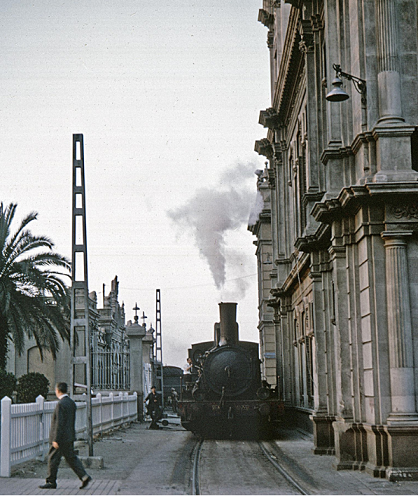 040-2352 Barcelona Puerto2 9jun64.png