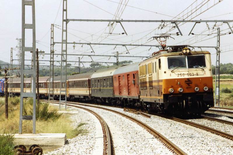 250603expres.jpg