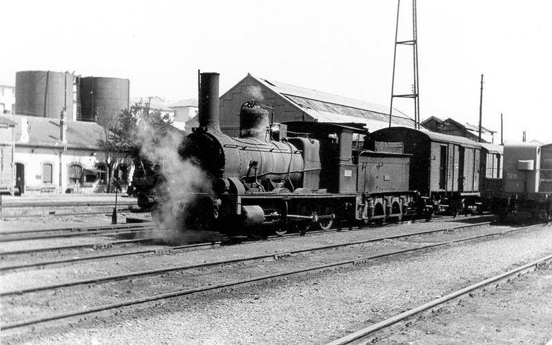 040-2083.Fecha 1965 Estacion de Jaen.Fuente coleccion Jean-pierre Vergez-Larroui.Autor Christian Schnabel.jpg