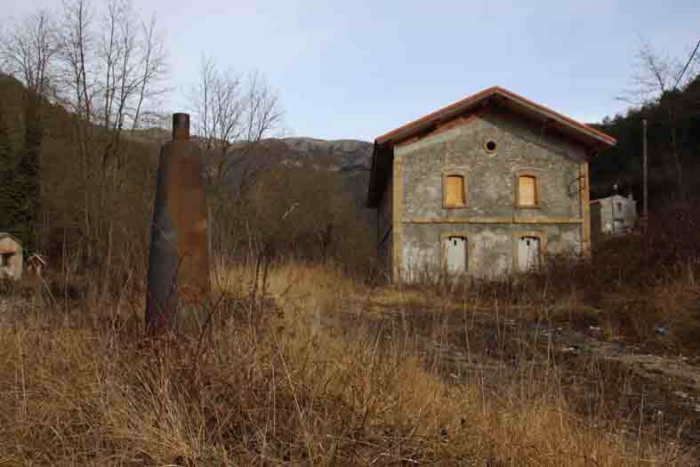 03 estació de Toralles.jpg