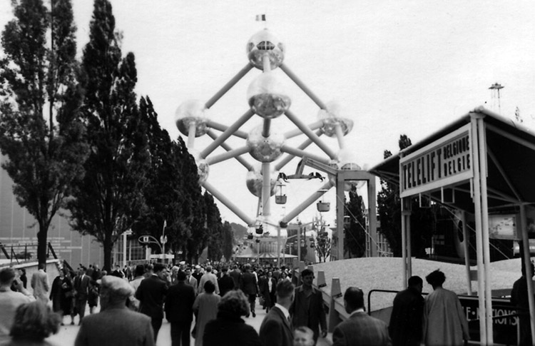 Atomium_WA_1958.jpg