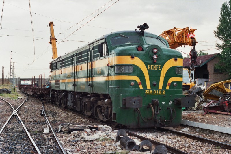 318-012-set-89-arevalo.jpg