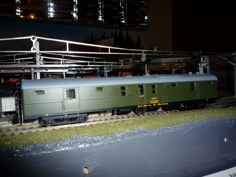 50 71 92-18 501-9 (1).JPG