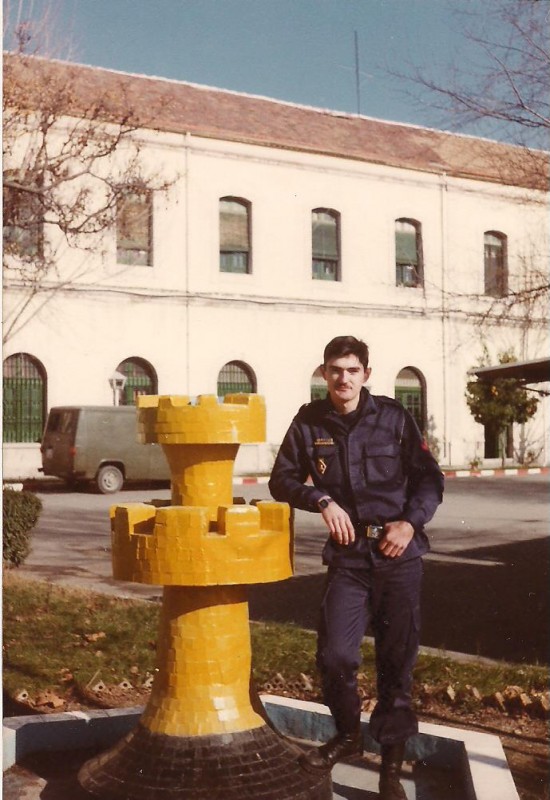 Juan José Santiago en la unidad de Granada.jpg