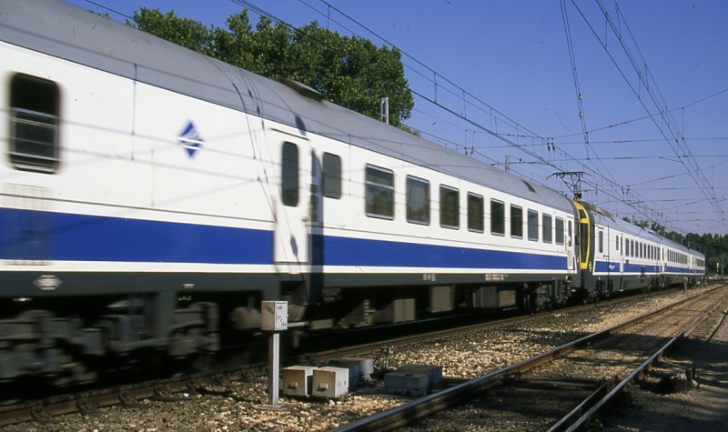 33_A6.jpg