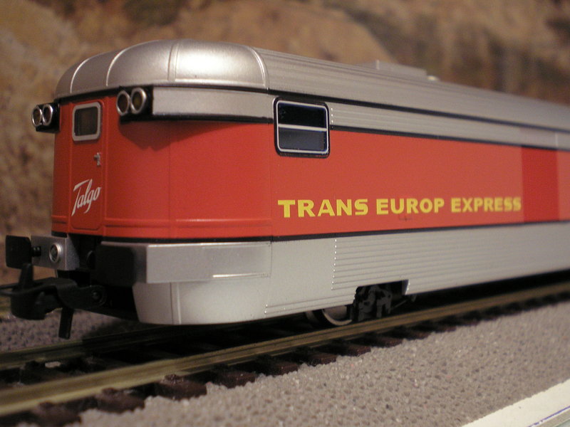 Talgo III RD a.JPG