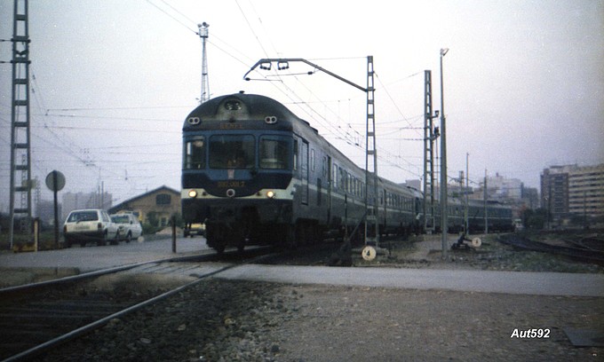 aut597001vt86.jpg