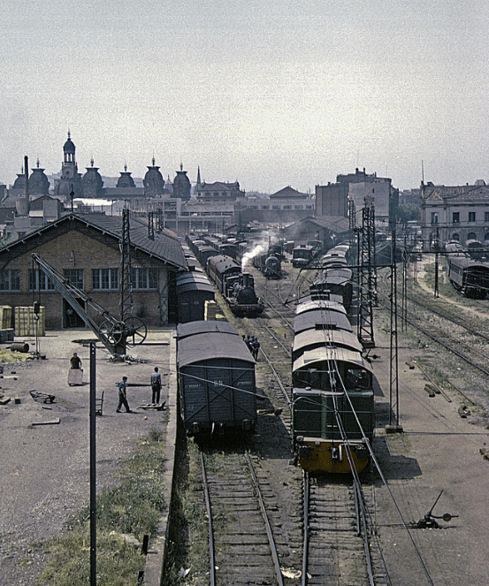Muelle mercancias Barcelona Norte 9jun64.png