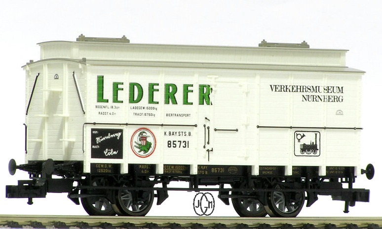 VCF-2 Trix 70075_F F7.1 C20.jpg