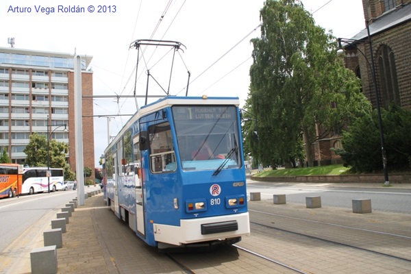 TRANVIA 810 LINEA 1 ROSTOCK.jpg