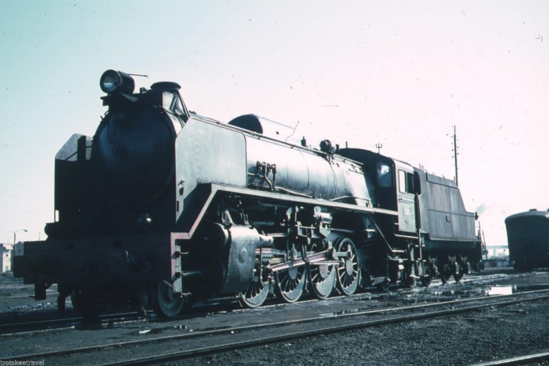 RENFE Spanish Railways Steam Loco 141F 2125 Castejon 1970.jpg