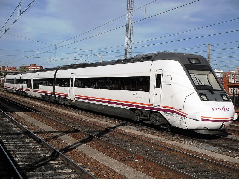 599.002 - Valladolid. 7-07-2011. Foto Galandil.jpg