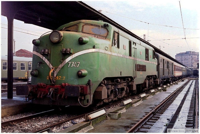 277.047 - Gijón. Omnibus 2776 a León. 06-02-1986. Foto Philip Wormald.jpg