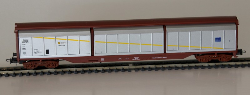 E-5517 petit.jpg