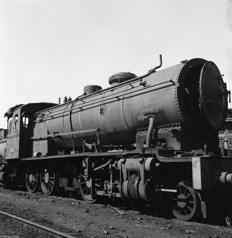RENFE Spanish Railways Steam Loco 240 2087 Sevilla 1968.jpg