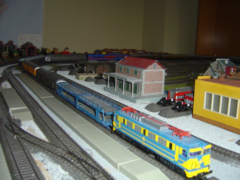 FOTOS MAQUETA JUNIO 2014 023.JPG
