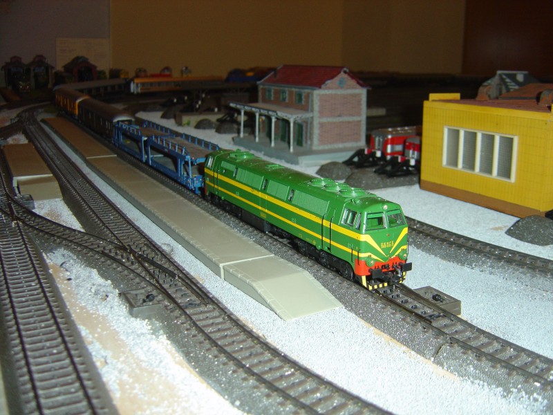 FOTOS MAQUETA JUNIO 2014 025.JPG