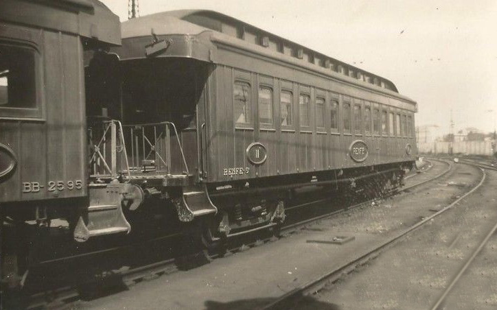 Coches Harlam RENFE.jpg