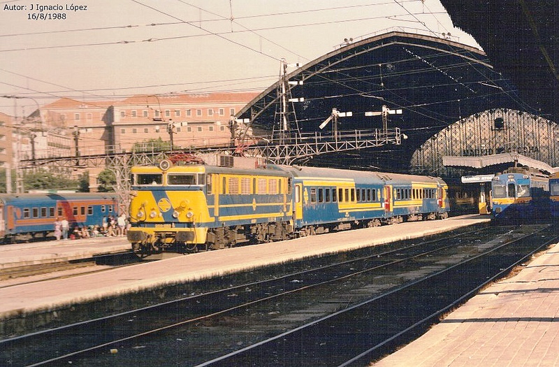 Estación de Atocha. 16-08-1988.jpg