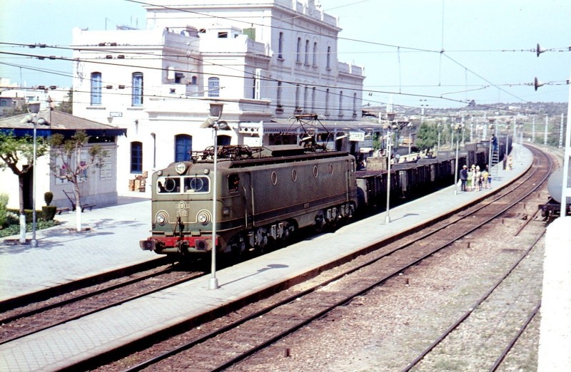 652.jpg
