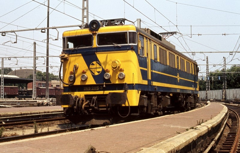 285.JPG