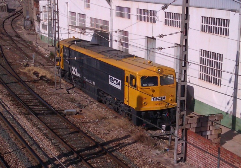 aut321048bu.jpg