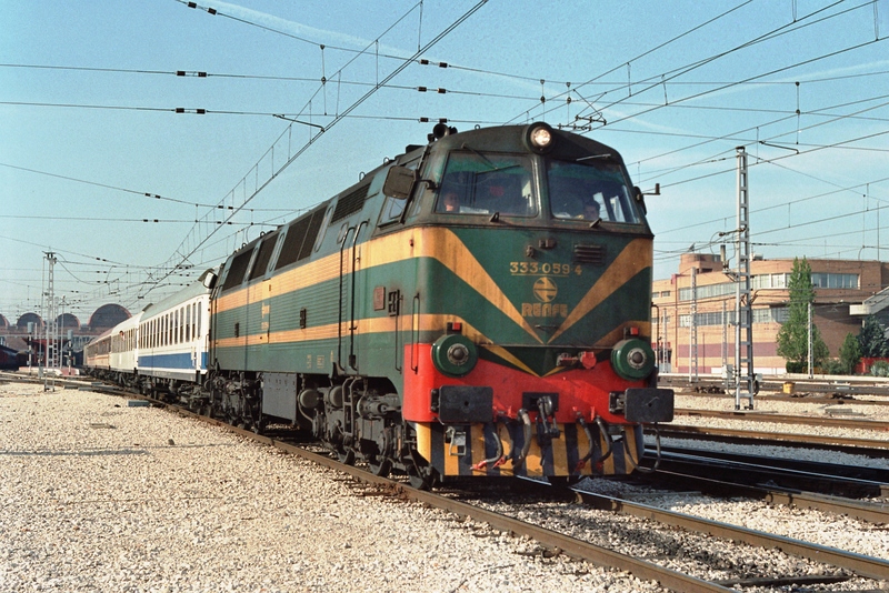 333.059 - Madrid-Cham.jpg