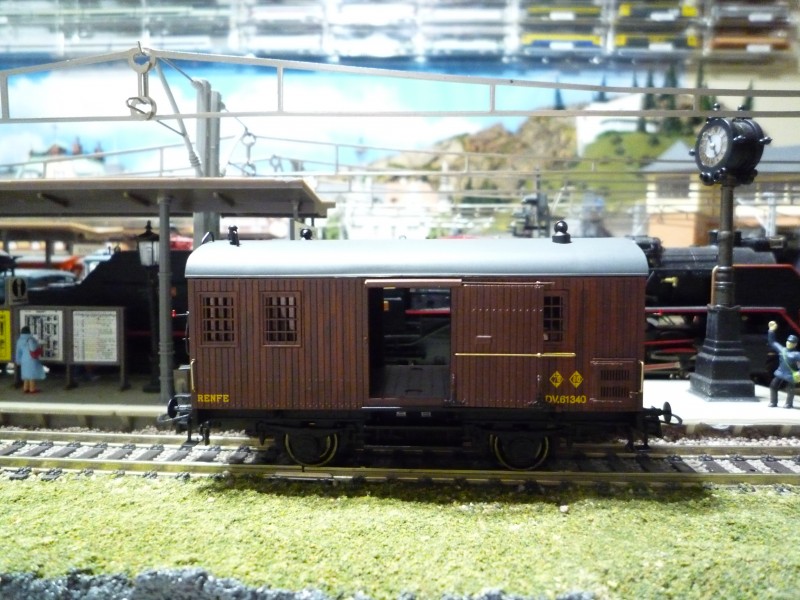 DV - 61340 (4).JPG