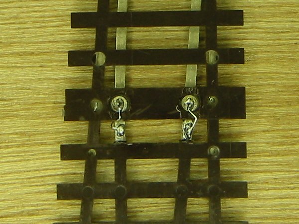 Puenteado de espadines en su articulacion.Jpg