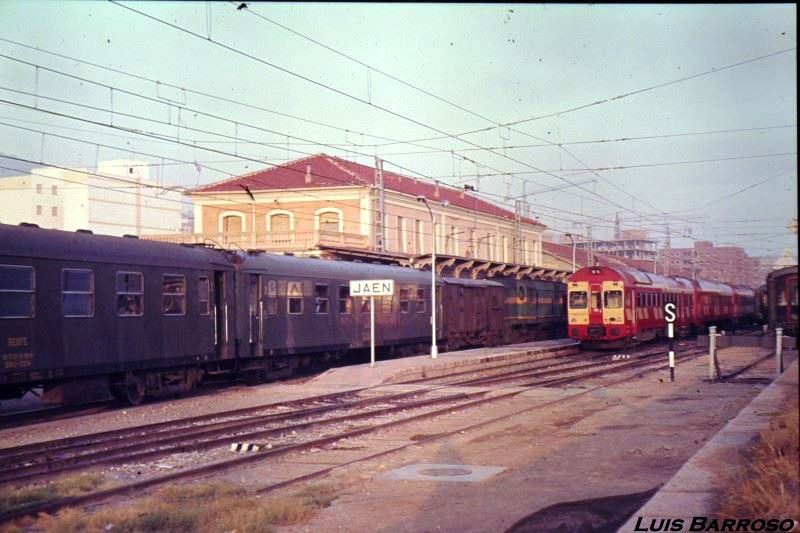 Estación de Jaén, años 80. Autor Luis Barroso.jpg
