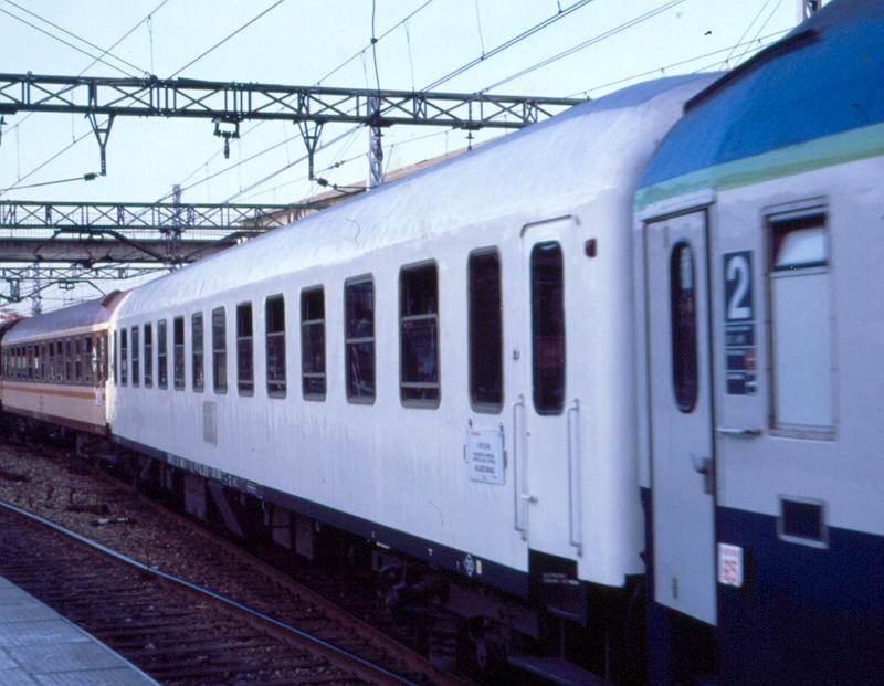 B12000Blanco.jpg