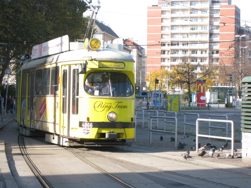 TRANVIAS VIENA (1).JPG