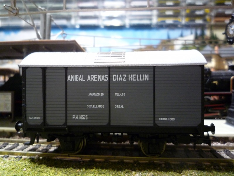 P.K.10525 (2).JPG