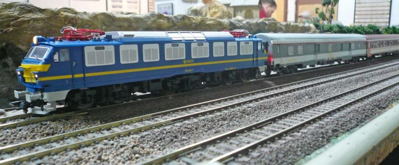327.JPG