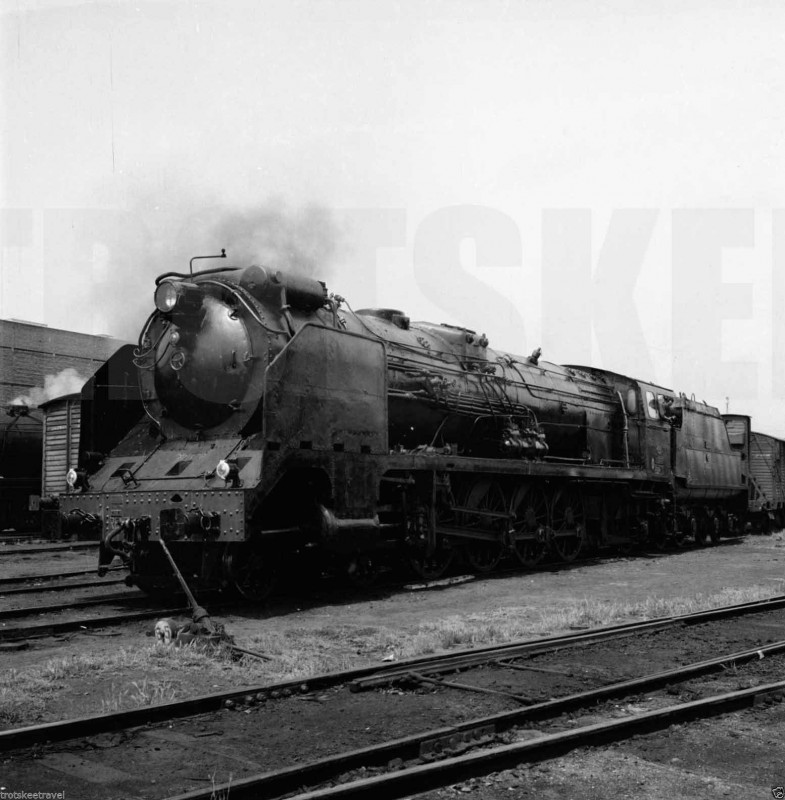 241F2233 Delicias 21-05-1968. Trotkee.JPG