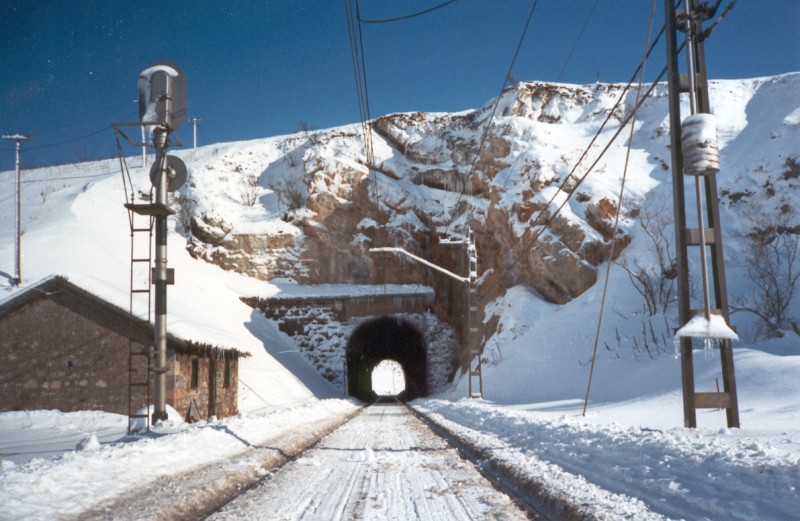 tunel busdongo 2.jpg