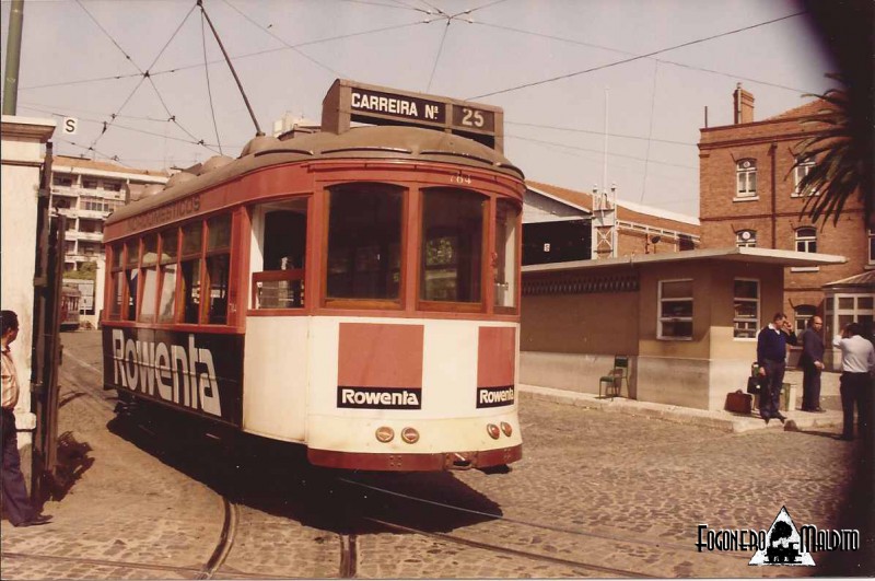 carris01.jpg