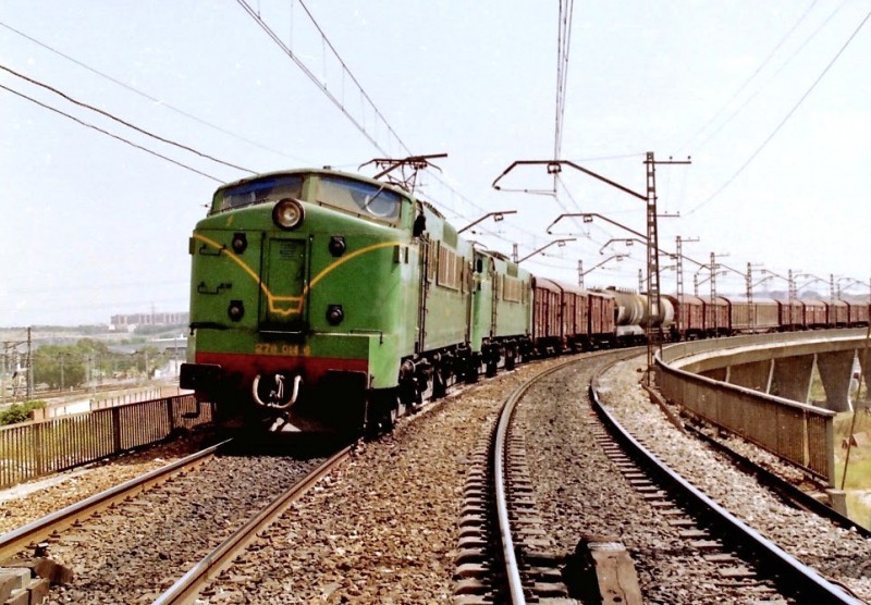 278.014 -Tren paquetero.jpg