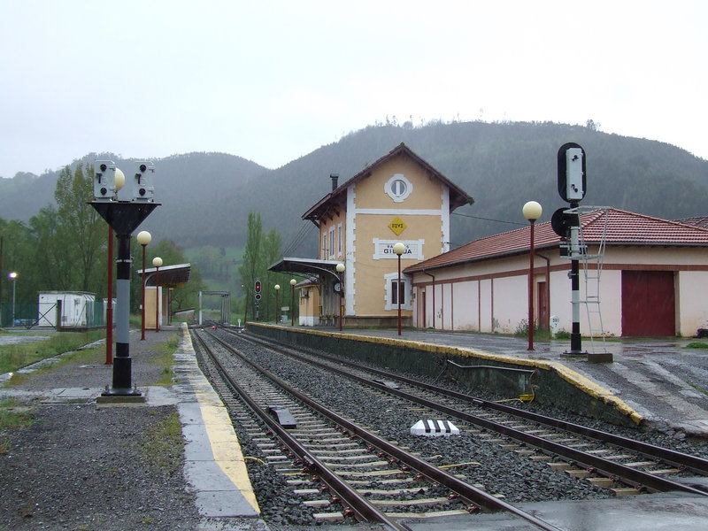 Estac. FEVE Gibaja 3.jpg