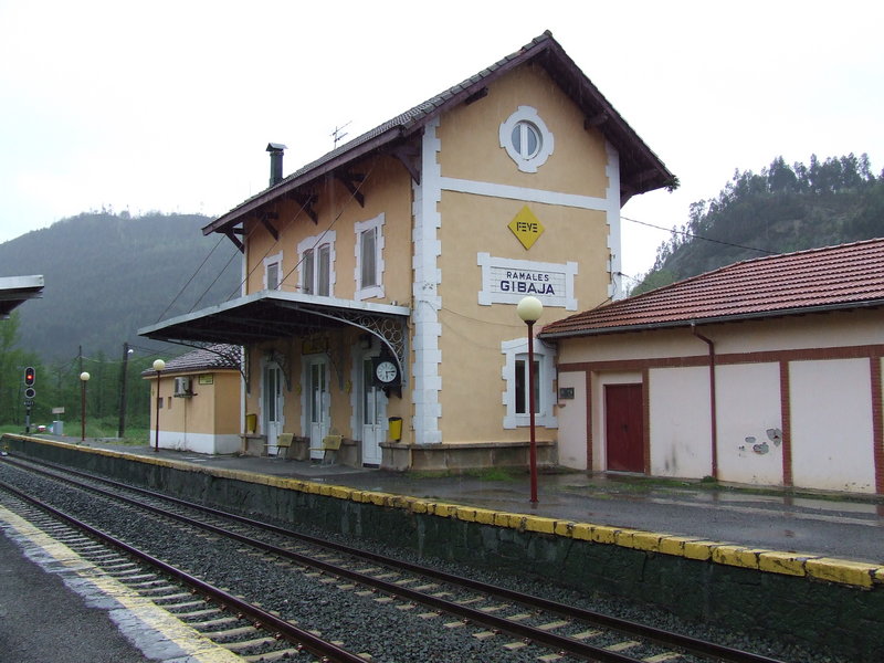 Estac. FEVE Gibaja 4.jpg