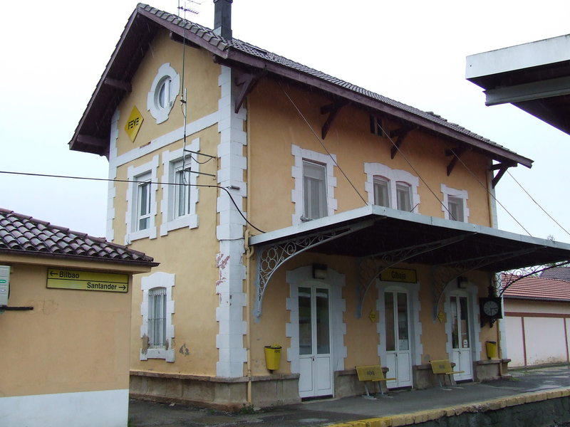 Estac. FEVE Gibaja 5.jpg