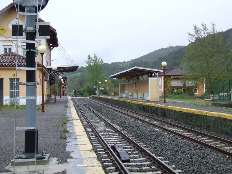 Estac. FEVE Gibaja 8.jpg