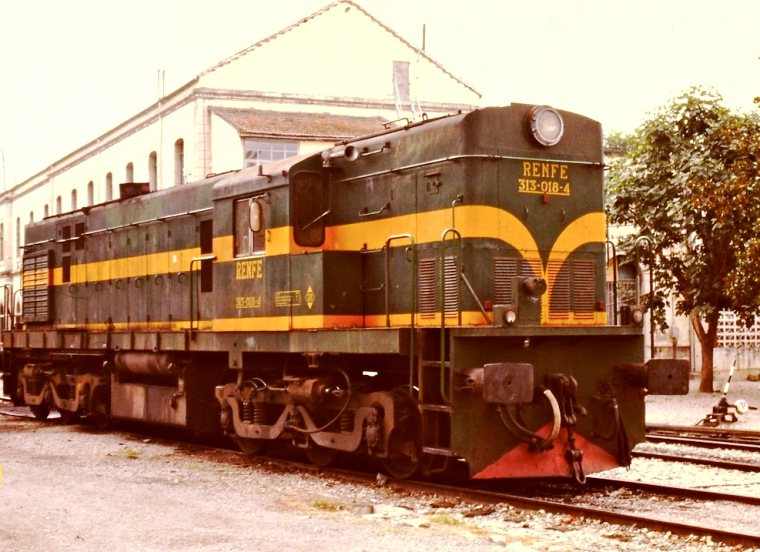 313.018 - Granada años 80 - 2.jpg