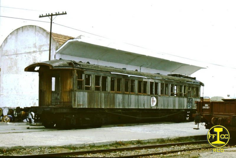 Coche Banlieu hospital.jpg