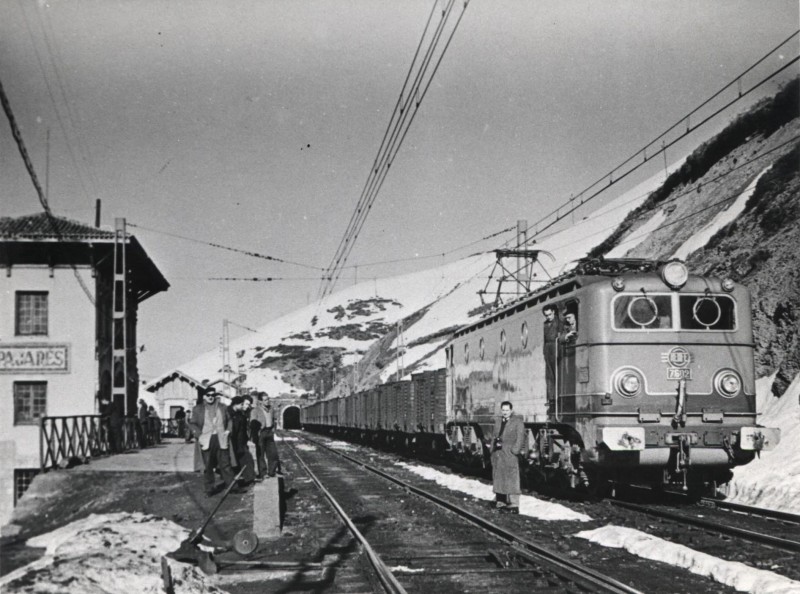 45-6261.jpg